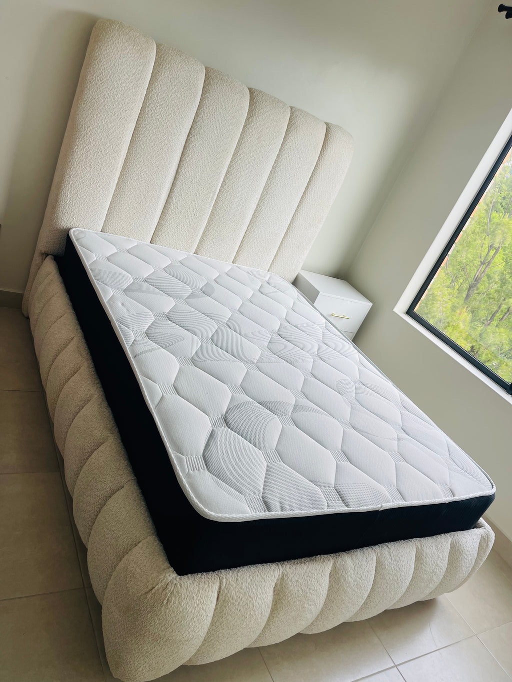 Caro teddy headboard and base set