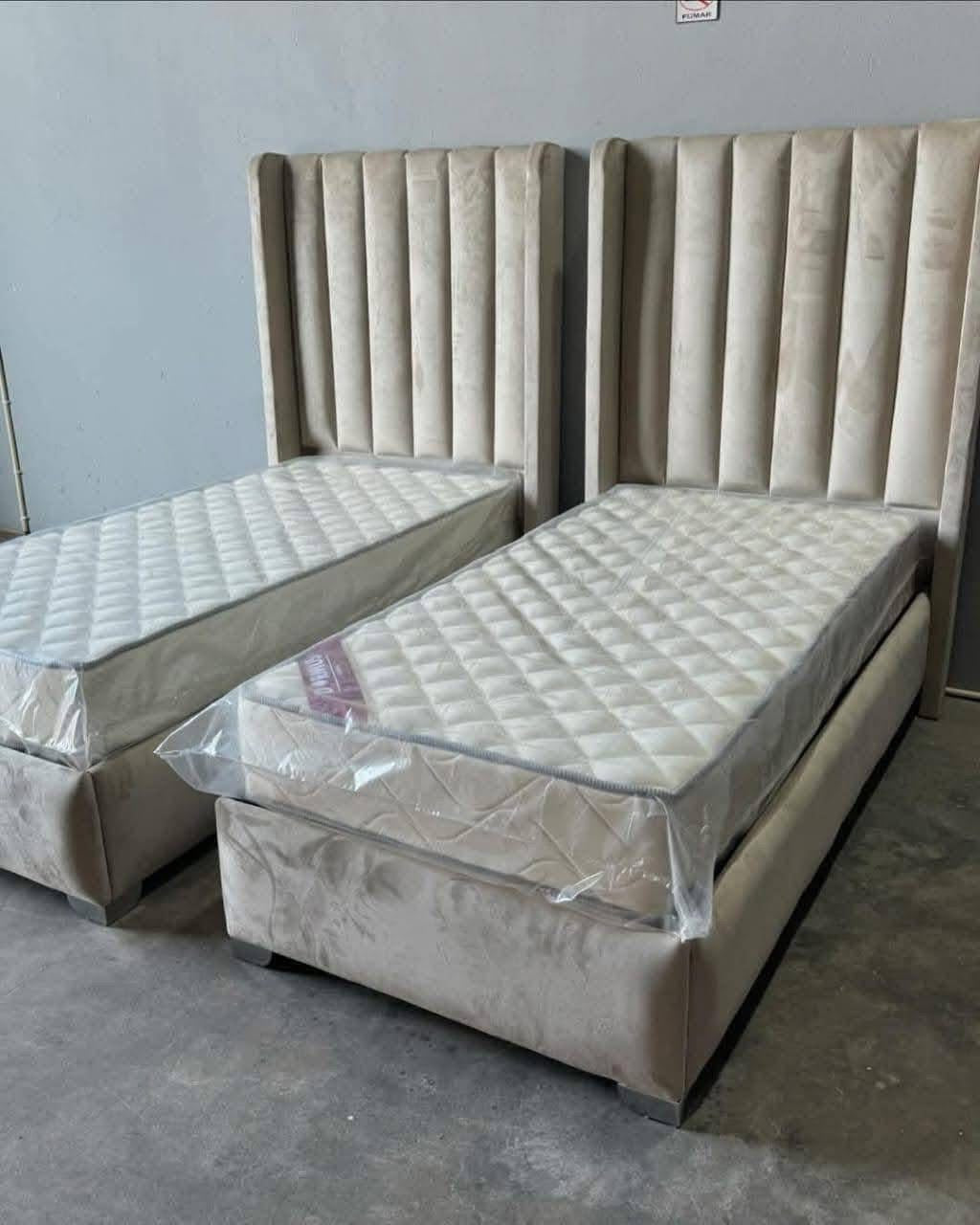 Panel headboard and base set