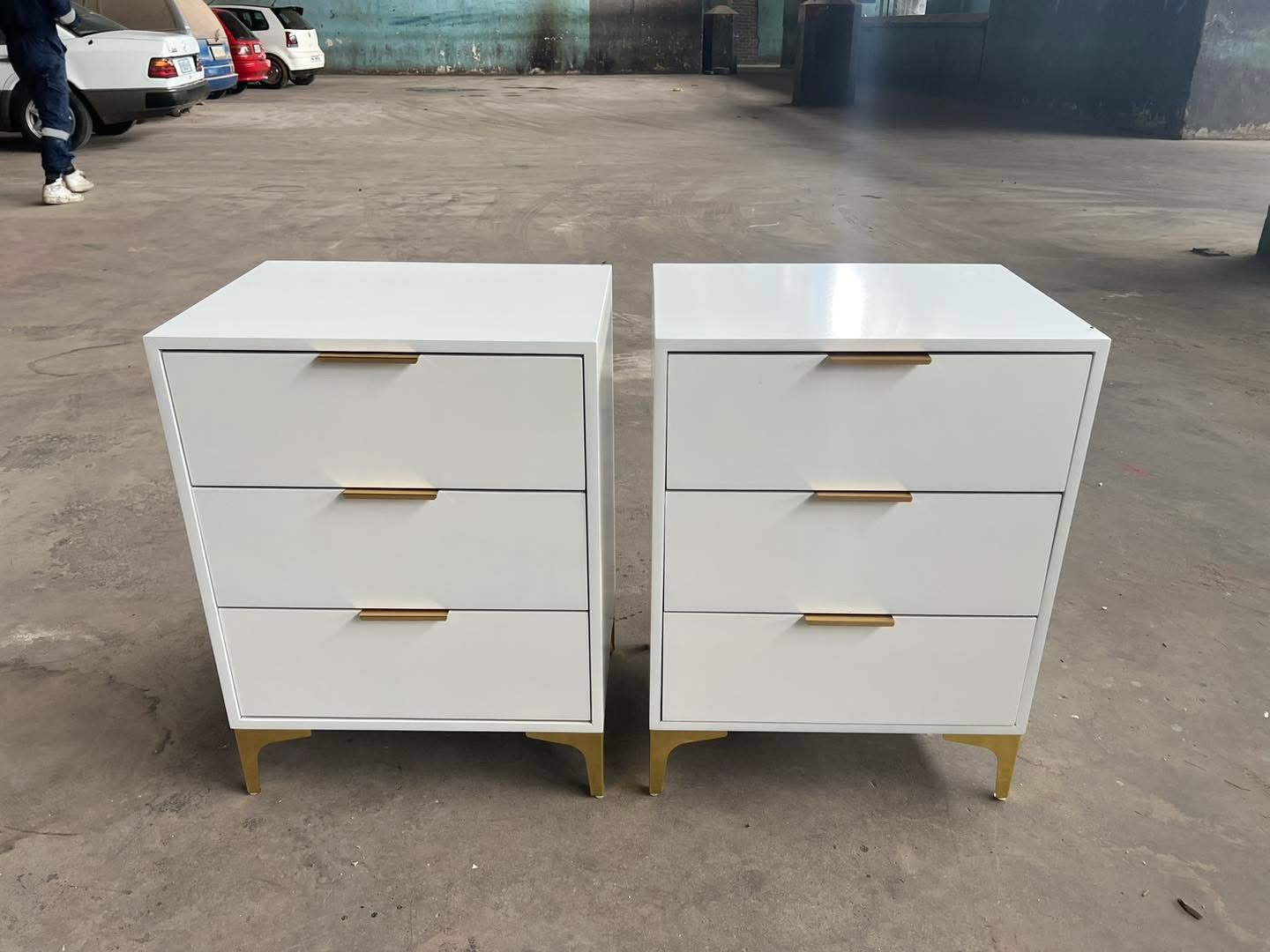 Classic 3 drawer pedestals