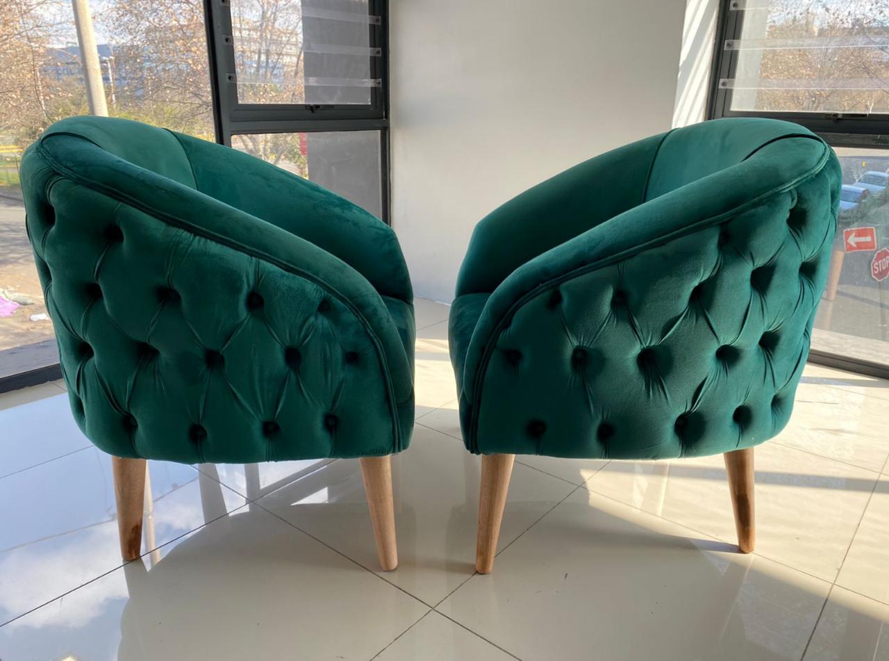 Sofia velvet button 1 seater chair