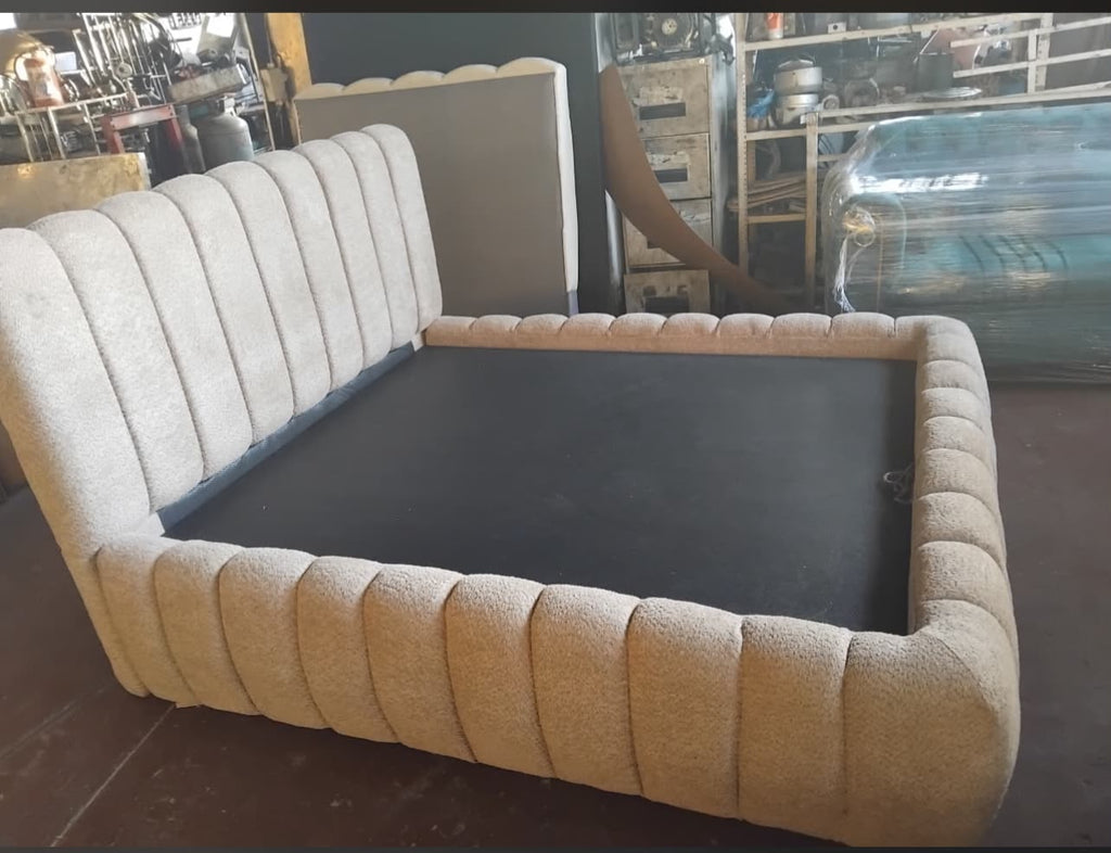 Caro teddy headboard and base set