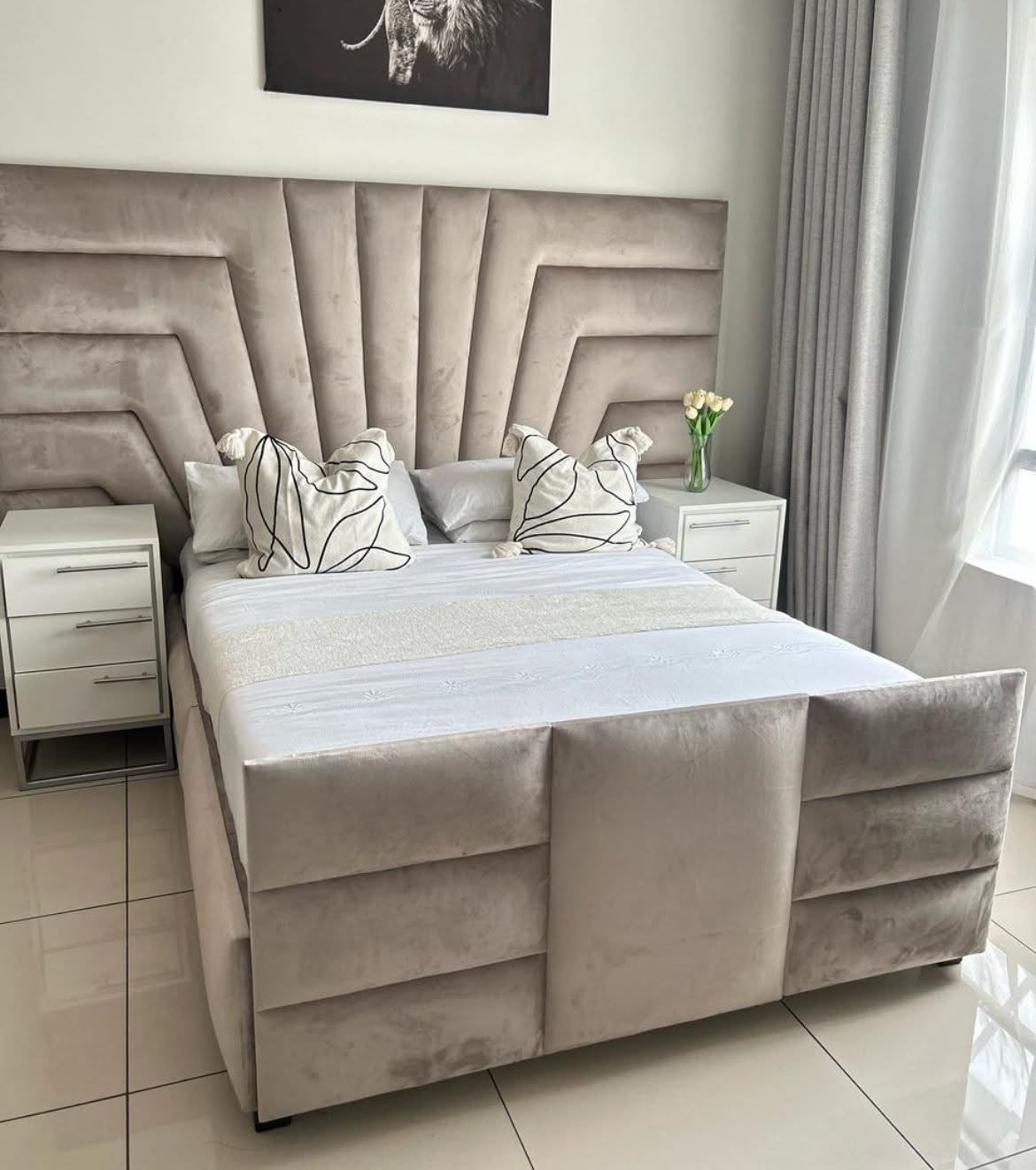 Tree design headboard and base set